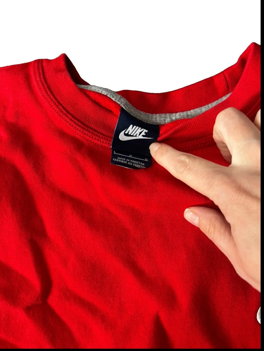 Nike Men’s Large Red Crewneck NWOT Sweatshirt Swoosh Logo Athletic Pullover